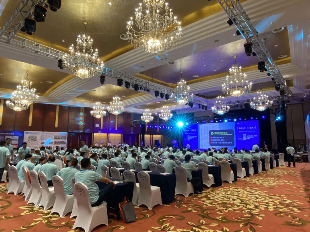 赫達(dá)攜Headcel水性涂料體系全系產(chǎn)品亮相安徽涂協(xié)會(huì)員大會(huì)！